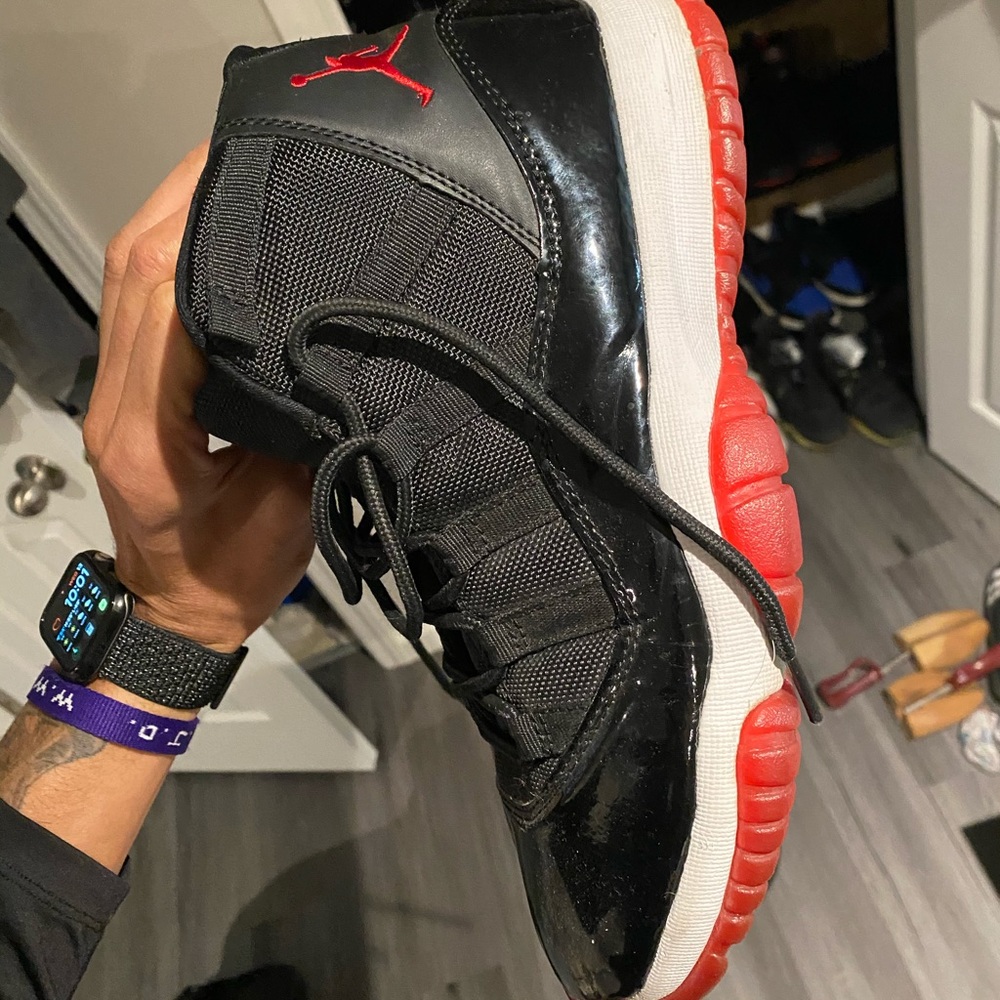 Retro Jordan 11 Bred used